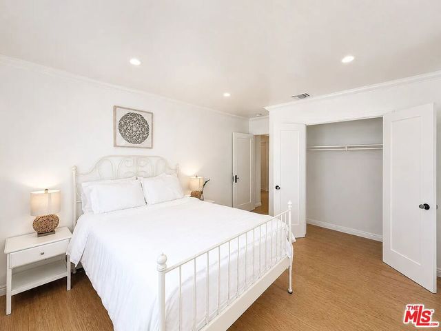 1027 20th Street J, Santa Monica, CA 90403