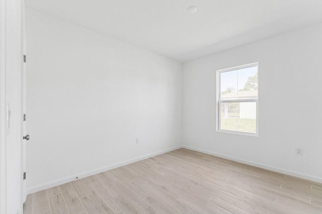 885 SW Tulip Boulevard 40, Port St Lucie, FL 34953