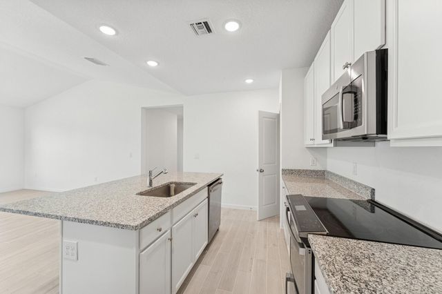 885 SW Tulip Boulevard 40, Port St Lucie, FL 34953