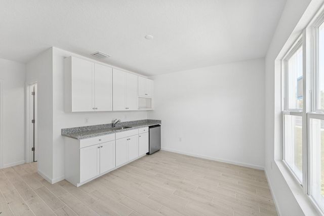 885 SW Tulip Boulevard 40, Port St Lucie, FL 34953