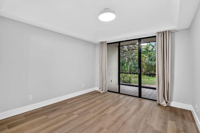 5250 SE Seascape Way 102, Stuart, FL 34997