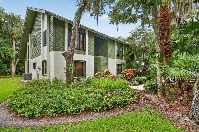 5250 SE Seascape Way 102, Stuart, FL 34997