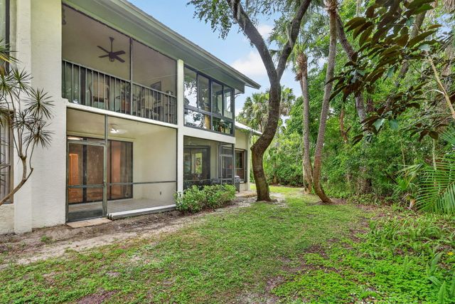 5250 SE Seascape Way 102, Stuart, FL 34997