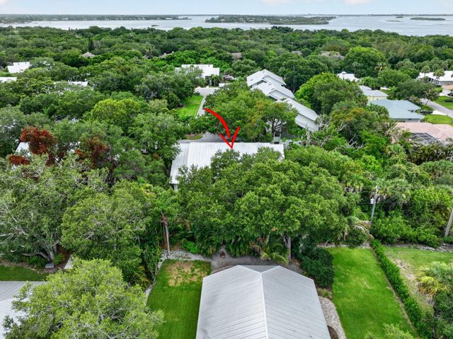 5250 SE Seascape Way 102, Stuart, FL 34997