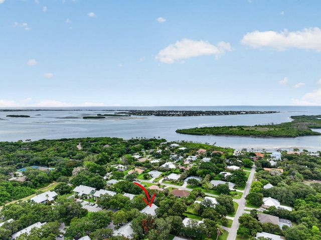 5250 SE Seascape Way 102, Stuart, FL 34997