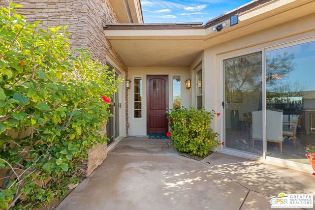 1586 Sienna Court, Palm Springs, CA 92262