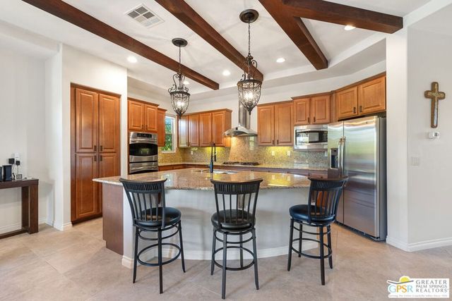 1586 Sienna Court, Palm Springs, CA 92262