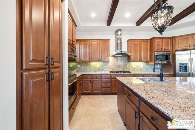 1586 Sienna Court, Palm Springs, CA 92262