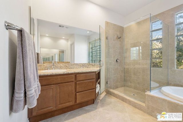 1586 Sienna Court, Palm Springs, CA 92262