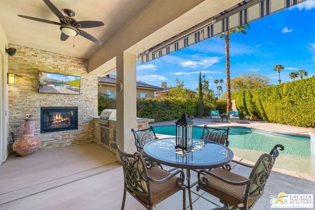 1586 Sienna Court, Palm Springs, CA 92262