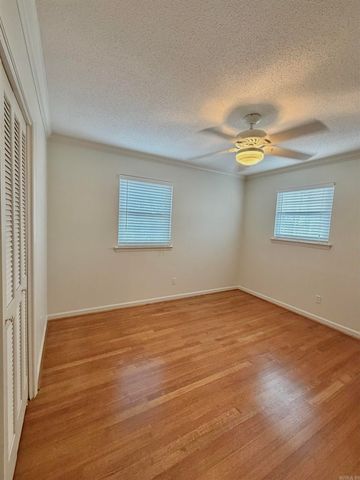 43 Colony Road, Little Rock, AR 72227