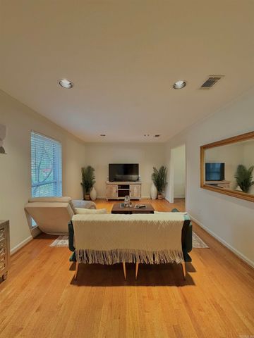 43 Colony Road, Little Rock, AR 72227