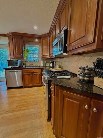 43 Colony Road, Little Rock, AR 72227