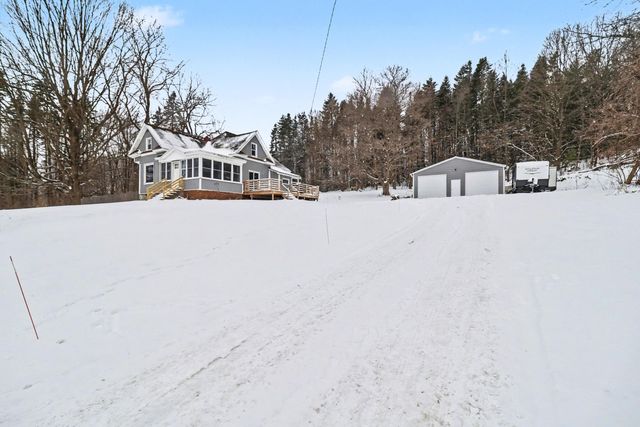 5033 1st Street, New Era, MI 49446