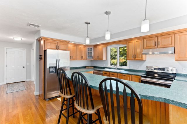 85 Turner Drive, Bridgewater, MA 02324