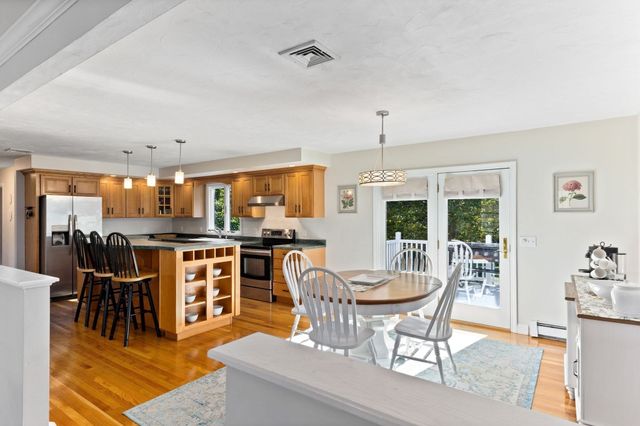 85 Turner Drive, Bridgewater, MA 02324