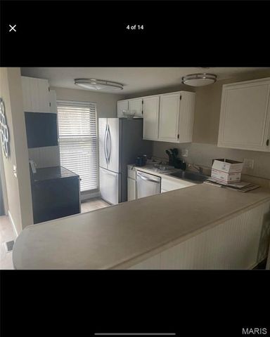 54 Schooner Lane 4, Lake St Louis, MO 63367