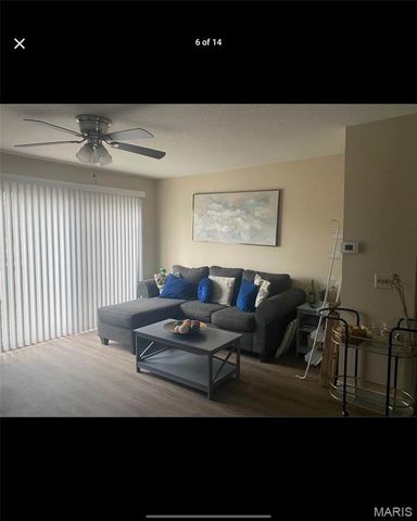 54 Schooner Lane 4, Lake St Louis, MO 63367