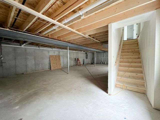 7630 W 66th Street, Bedford Park, IL 60501