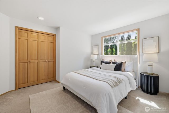 15215 92nd Place NE, Bothell, WA 98011
