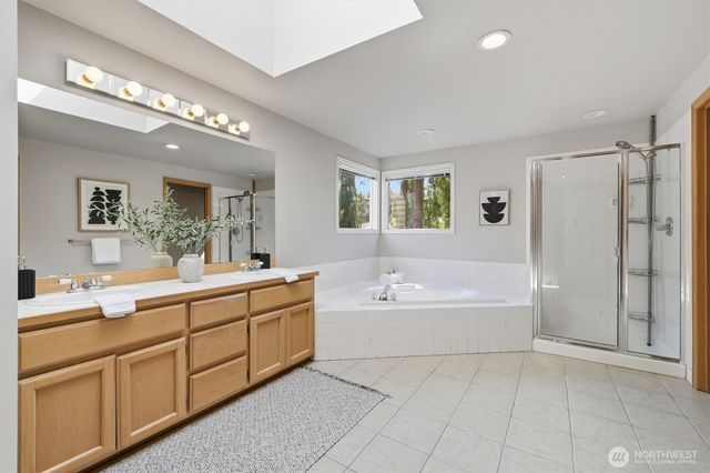 15215 92nd Place NE, Bothell, WA 98011