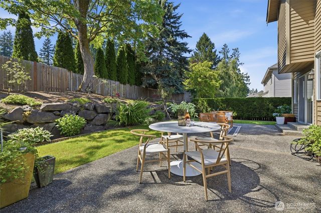 15215 92nd Place NE, Bothell, WA 98011