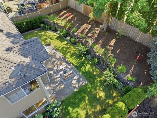 15215 92nd Place NE, Bothell, WA 98011