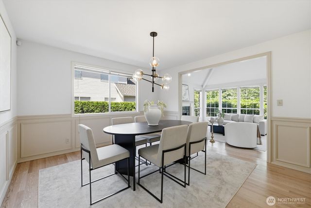 15215 92nd Place NE, Bothell, WA 98011