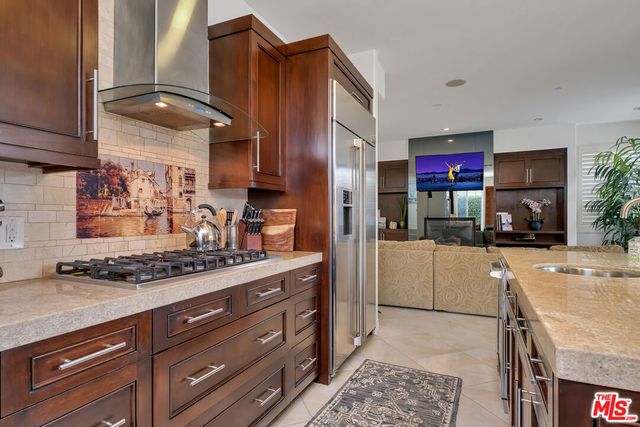 3000 Grand Canal, Venice, CA 90291