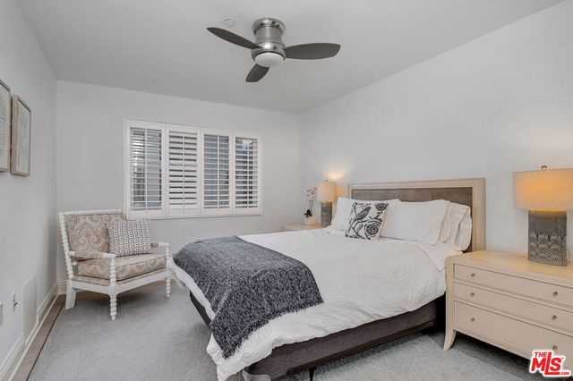 3000 Grand Canal, Venice, CA 90291