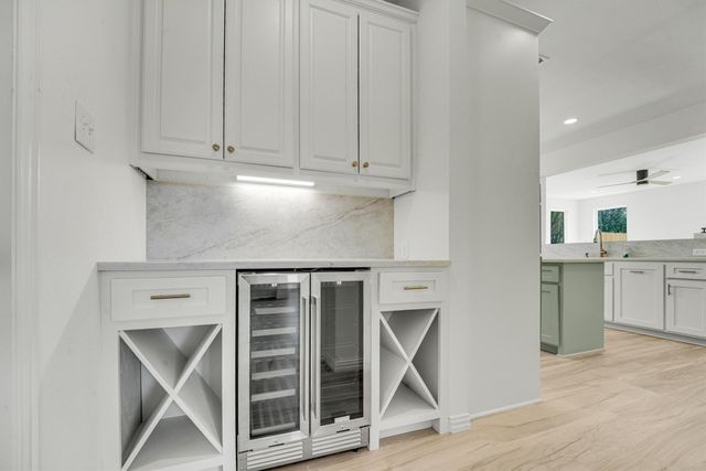 809 Forest Lakes Court, Keller, TX 76248