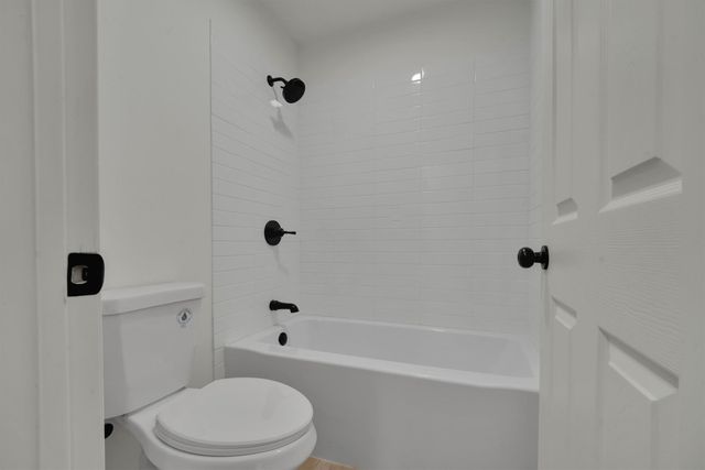 809 Forest Lakes Court, Keller, TX 76248