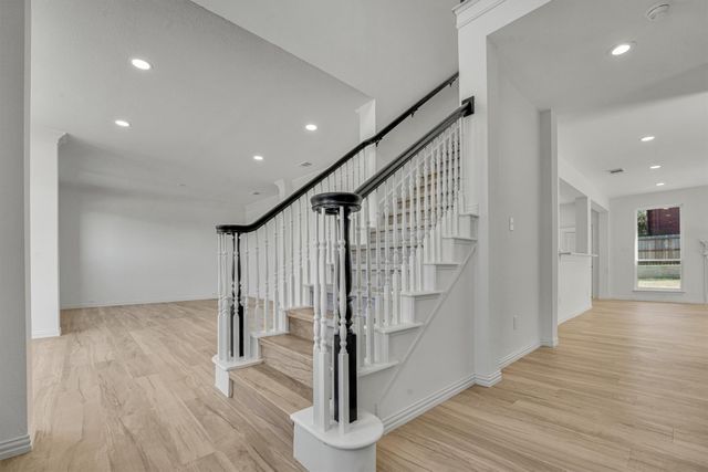 809 Forest Lakes Court, Keller, TX 76248