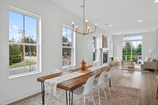 2509 Jansen Avenue, White Bear Lake, MN 55110