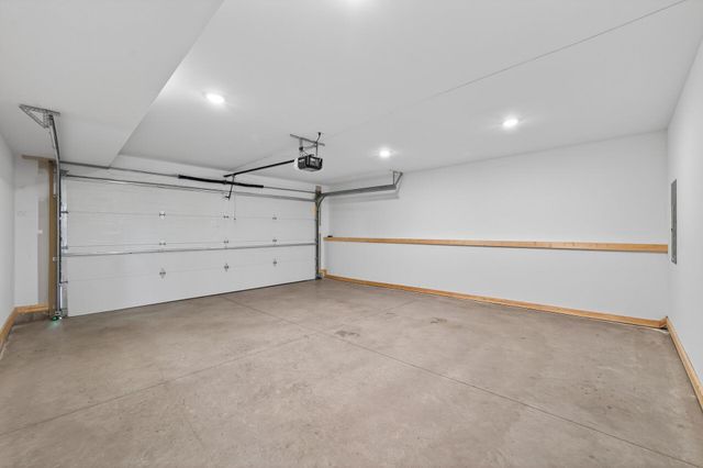 2509 Jansen Avenue, White Bear Lake, MN 55110