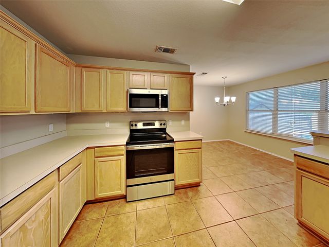 1804 Saint Nevis Drive, Mansfield, TX 76063