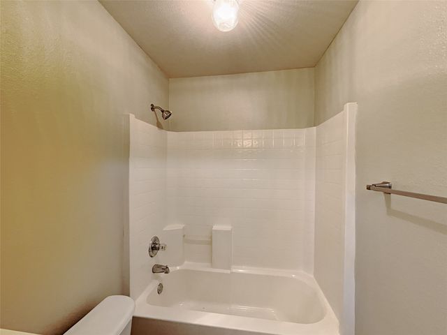 1804 Saint Nevis Drive, Mansfield, TX 76063