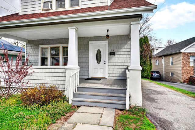 2 W Stone Street, Newburgh, NY 12550