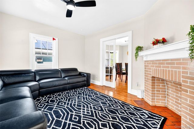 2 W Stone Street, Newburgh, NY 12550