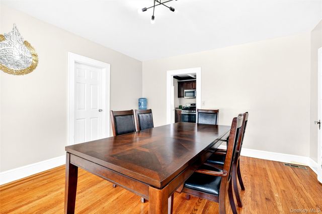 2 W Stone Street, Newburgh, NY 12550