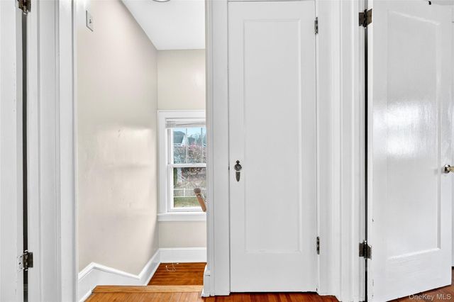 2 W Stone Street, Newburgh, NY 12550