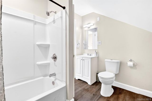 2 W Stone Street, Newburgh, NY 12550
