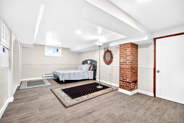 2 W Stone Street, Newburgh, NY 12550