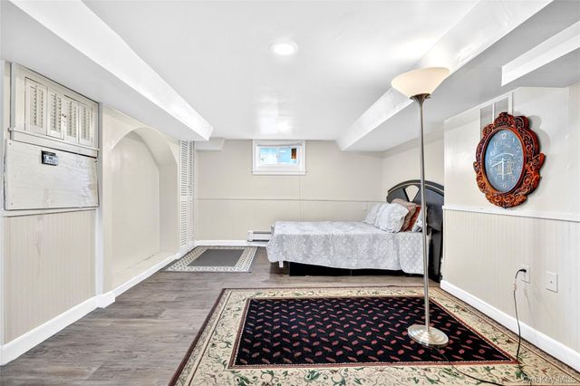 2 W Stone Street, Newburgh, NY 12550