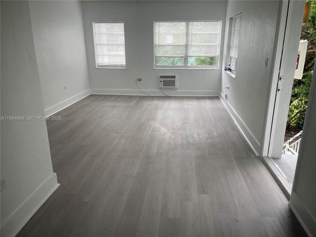 1784 Normandy Dr 4, Miami Beach, FL 33141