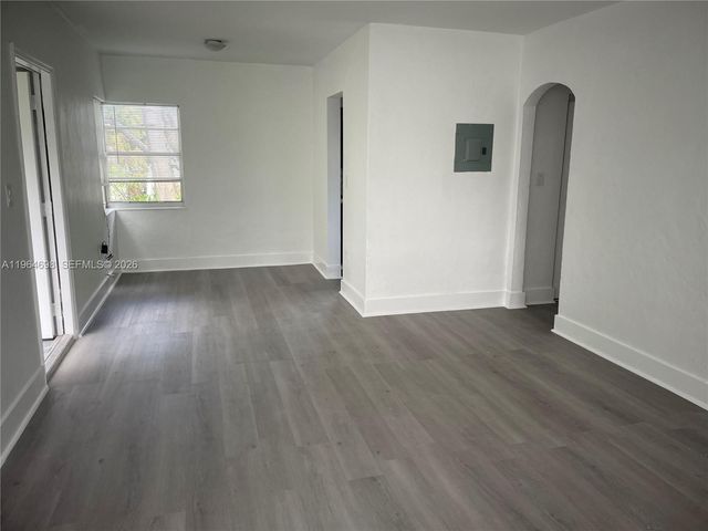 1784 Normandy Dr 4, Miami Beach, FL 33141