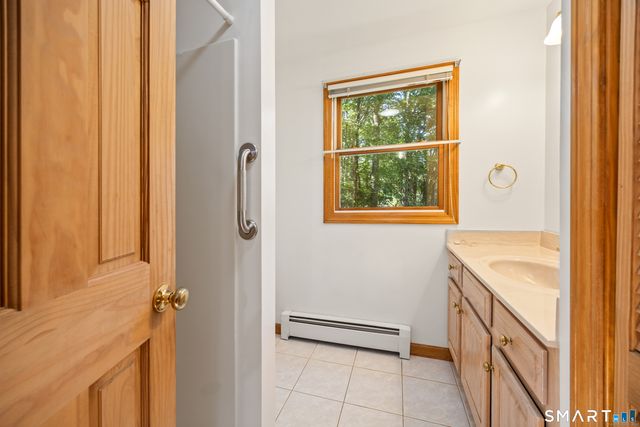 7 Stephens Court, Clinton, CT 06413