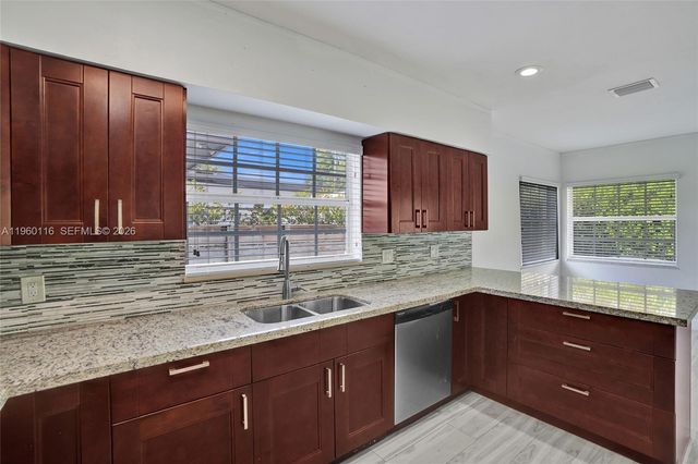 5721 SW 11th St 0, West Miami, FL 33144