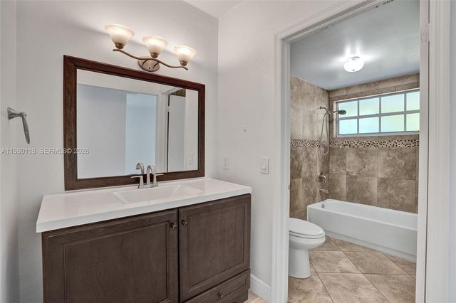 5721 SW 11th St 0, West Miami, FL 33144