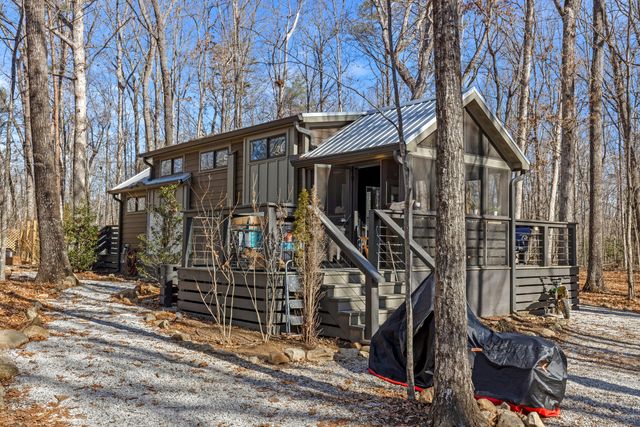 210 Mountain Laurel Lane, Monteagle, TN 37356